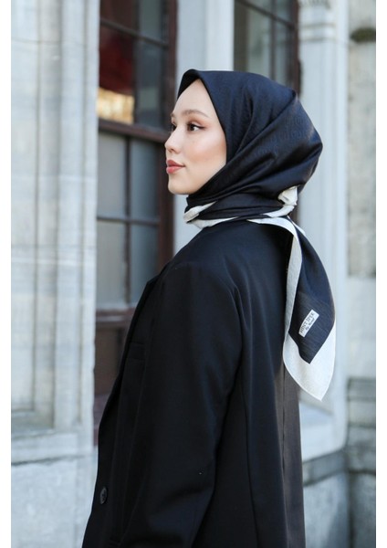 Siyah - Krem Dama Eşarp