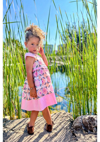 Geometrik Desenli Kolsuz Yazlık Kız Çocuk Elbise "su" Modeli indirimleri