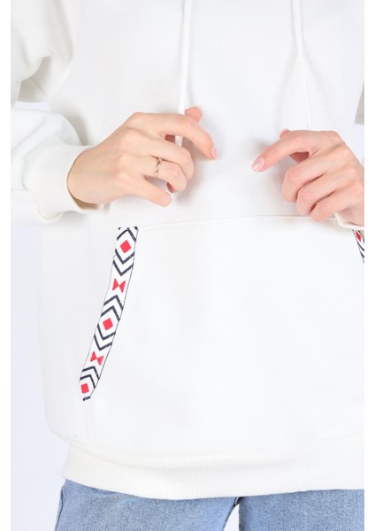 9141M Yaka Cep Baskı Kapüşonlu Sweat Ekru fırsatları