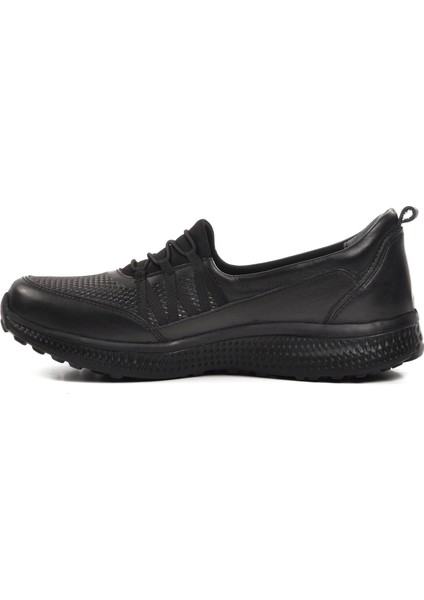 017-D Siyah Deri Kadın Günlük Ayakkabı fiyatları