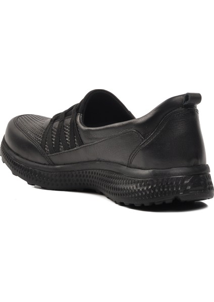 017-D Siyah Deri Kadın Günlük Ayakkabı fırsatları