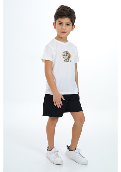 Erkek Çocuk Baskılı Şortlu Takım modelleri