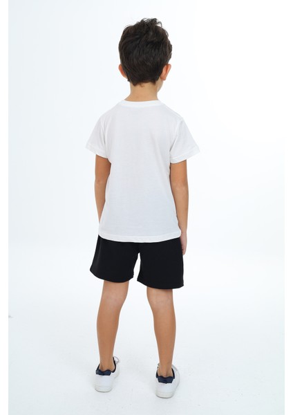 Erkek Çocuk Baskılı Şortlu Takım fırsatları