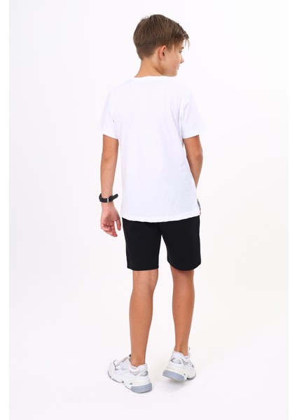 Erkek Çocuk Baskılı Şortlu Takım fırsatları