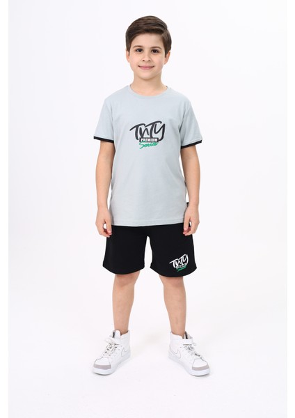 Erkek Çocuk Baskılı Şortlu Takım