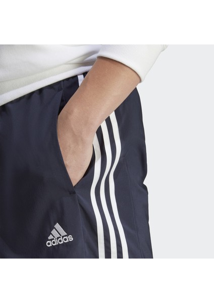Sportswear IC1485 AEROREADY Essentials Chelsea 3-Stripes Shorts