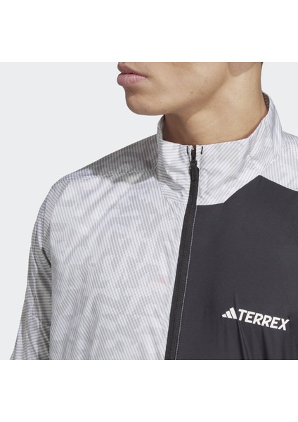 TERREX HZ1299 Terrex Trail Running Wind Jacket fırsatları