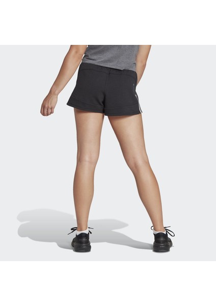 Performance HR7853 Train Essentials Cotton 3-Stripes Pacer Shorts fiyatları