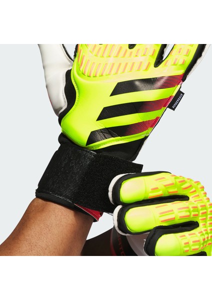 Performance IQ4038 Predator Match Fingersave Goalkeeper Gloves