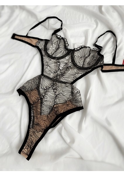 Işlemeli Bodysuit