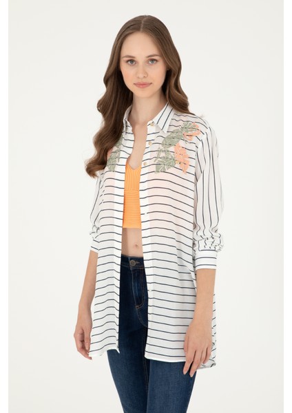 Kadın Lacivert Gömlek Desenli 50289484-VR033