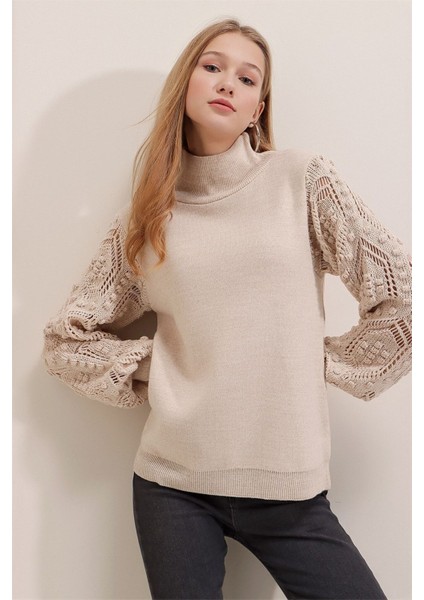 Kadın Tas Yarım Balıkçı Kolu Dantel Detaylı Kazak modelleri