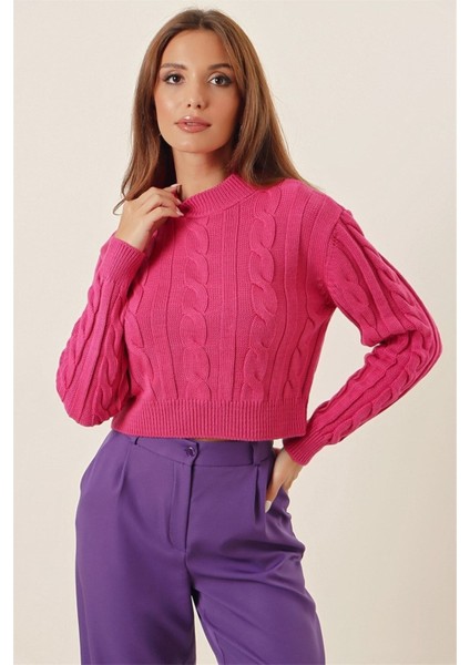 Yarım Balıkçı Yaka Saç Örgülü Kısa Crop Siyah Kazak fırsatları