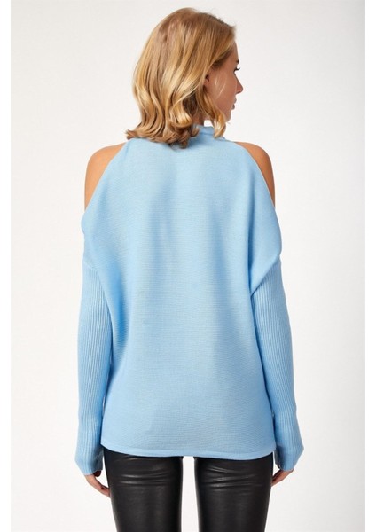 Bebe Mavisi Omzu Açık Kolları Dekolte Detaylı Balıkçı Yaka fiyatları