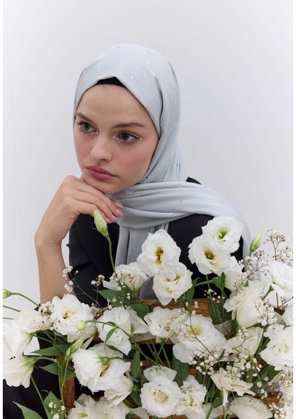 Strass Taşlı Ipeksi Şal Gümüş