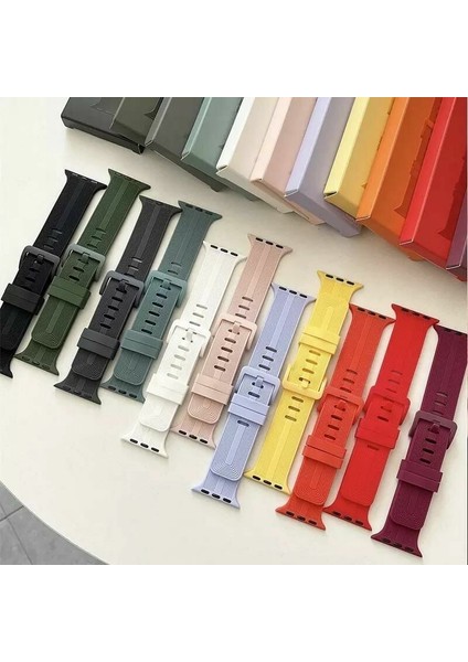 Apple Watch Uyumlu 38-40-41-42-44-45-49 mm Silinebilir Yüksek Kalite Çizgi Detaylı Esnek Yumuşak Tokalı Silikon Kordon modelleri