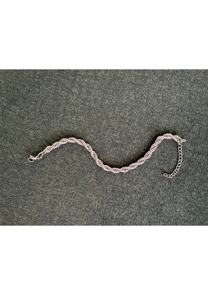 Ince Burgu Model Gümüş Renk Çelik Bileklik modelleri