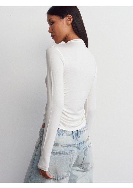 30504 Yandan Büzgülü Uzun Kollu Bluz-Ekru modelleri