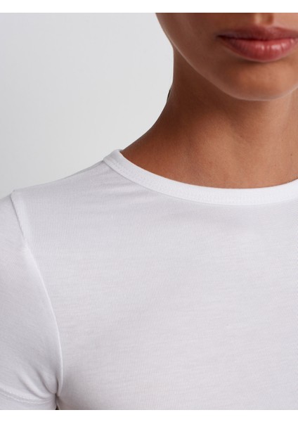 31104 Modal Crop Top-Beyaz
