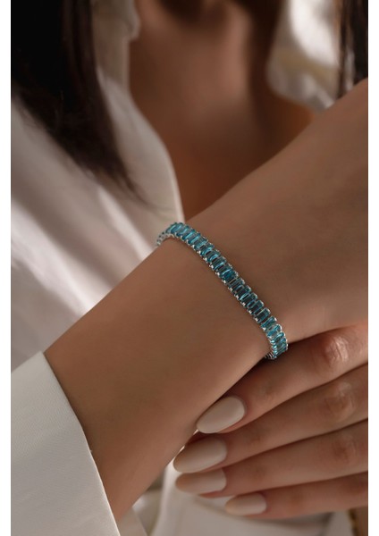 Turkuaz Renkli Çelik Bileklik, Zarif ve Dayanıklı Tasarım fiyatları