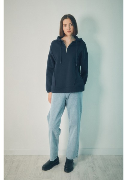 Basic Yarım Fermuarlı Kapüşonlu Sweatshirt fiyatları