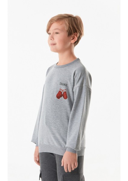 Önü ve Arkası Baskılı Erkek Çocuk Sweatshirt fırsatları
