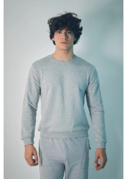 Basic Bisiklet Yaka Sweatshirt