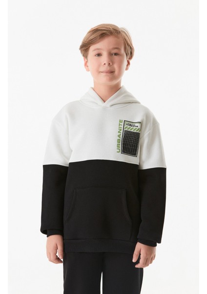 Baskılı Kanguru Cepli Kapüşonlu Erkek Çocuk Sweatshirt