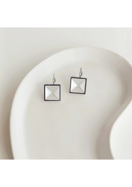 Quadrat Grey Çelik Küpe