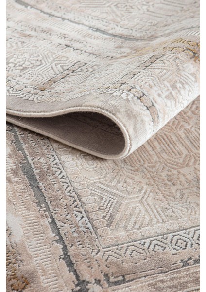 Couture 00929a Krem Bej Çerçeveli Ipek Halı modelleri