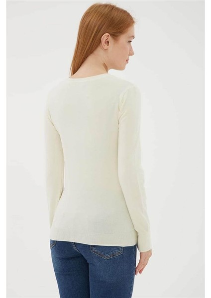 U Yaka Kazak Ekru indirimleri