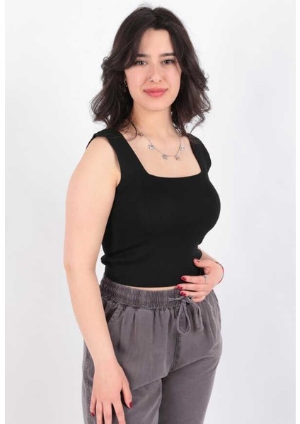 Kare Yaka Atlet Siyah fiyatları