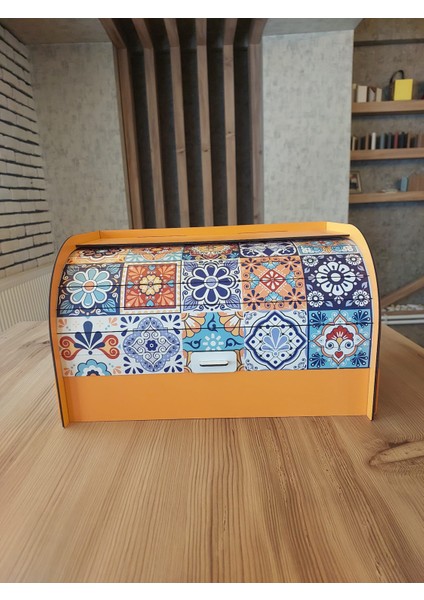Ahşap Ekmeklik , Ekmek Dolabı