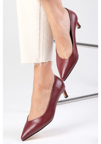 Livia Bordo Renk Sivri Burunlu Kadın Topuklu Ayakkabı