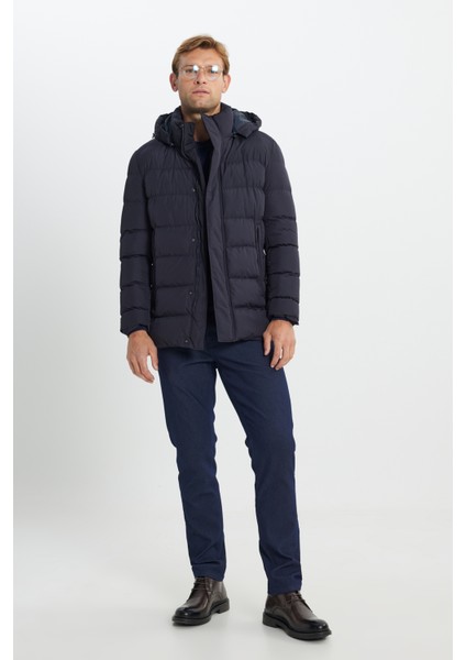 Standart Fit Normal Kesim Çıkma Kapüşon Yaka Yan Cepli Mont fiyatları