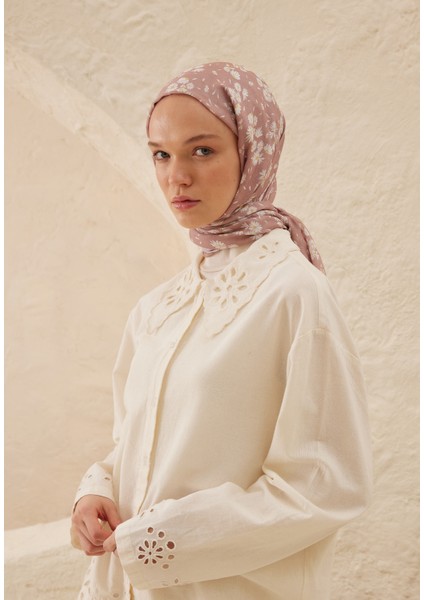 Papatya Desen Rami Şal Gülkurusu