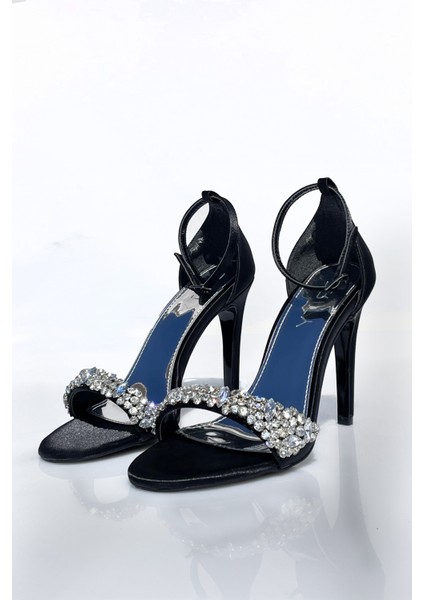 Saten Taş Detaylı Tek Bant Abiye Ayakkabı modelleri
