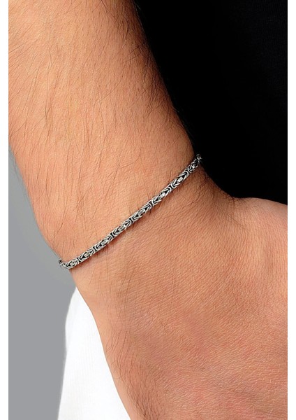 925 ayar gümüş erkek zincir ve bileklik, zirkon taş detaylarıyla şık tasarım