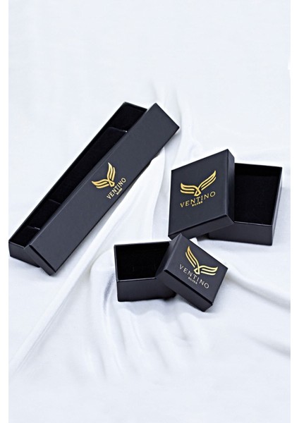 925 ayar gümüş erkek zincir ve bileklik, zirkon taş detaylarıyla şık tasarım indirimleri