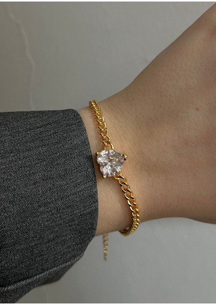Altın Kaplama Kalpli Zirkon Bileklik, Şık ve Zarif Takı Seçeneği