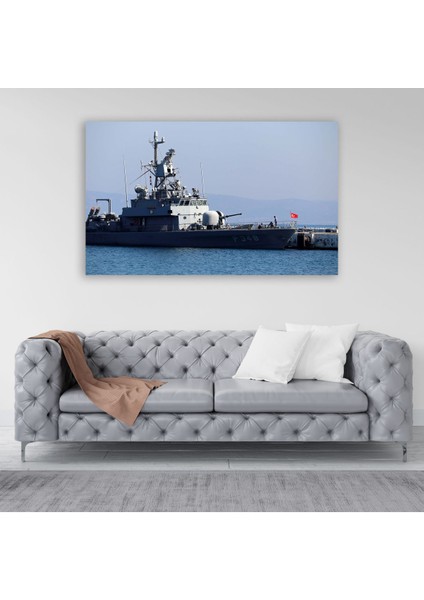 Tcg Yıldız Savaş Gemisi Tablosu - TSK115