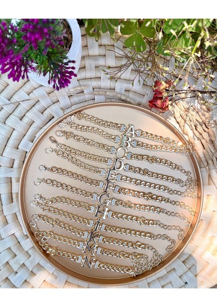 Harfli Zincir Bileklik, Pirinç, Altın Renk, Şık ve Zarif Takı fiyatları