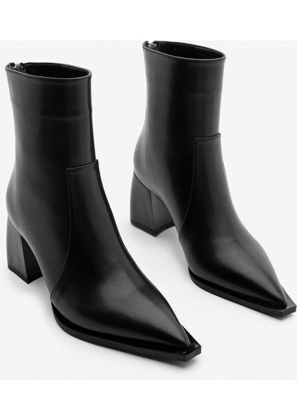 Kadın Sivri Burun Arkadan Fermuarlı Topuklu Bot Erves Siyah indirimleri