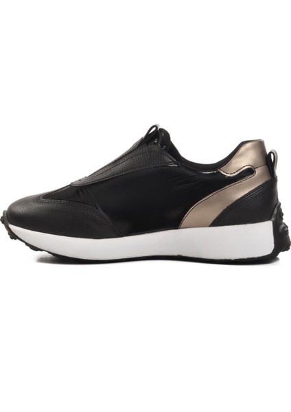 7539 Siyah-Beyaz Slip-On Kadın Sneaker
