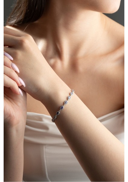 Mor zirkon taşlı, rodyum kaplı, sıralı şık bileklik modelleri