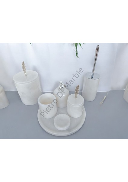 Beyaz Mermer Klasik Model 7 Parça Gümüş Renk Kuş Tüyü Aksesuarlı Banyo Seti