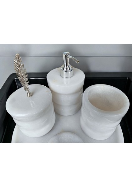 Beyaz Mermer Oval Model 5 Parça Gümüş Renk Kuş Tüyü Aksesuarlı Banyo Seti indirimleri