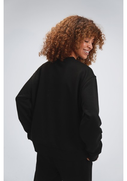 Kadın Timeless Oversize Siyah Sweatshirt