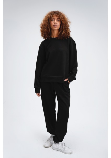 Kadın Timeless Oversize Siyah Sweatshirt