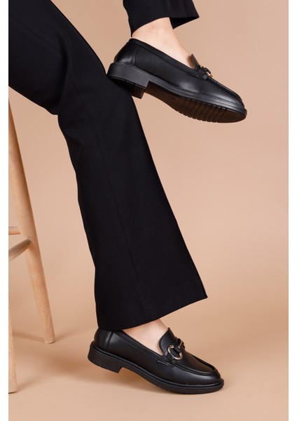 Tanta Siyah Kadın Loafer Ayakkabı fırsatları